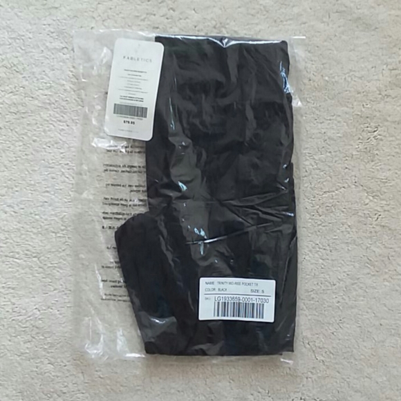 FABLETICS leggings - NWT - Picture 1 of 5
